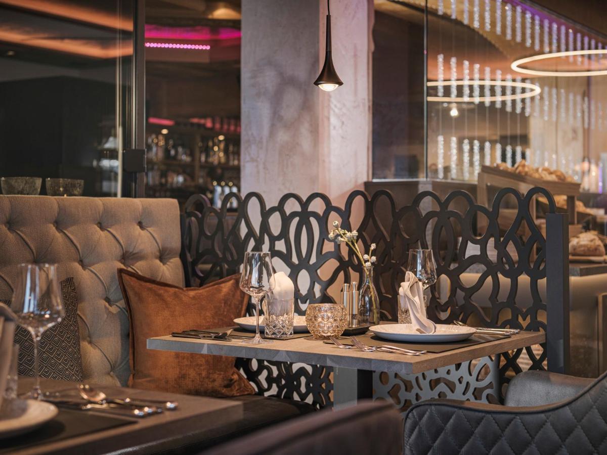 Hotel Bergkristall Zillertal - Adults Only 14 Years Plus 힙파흐 외부 사진