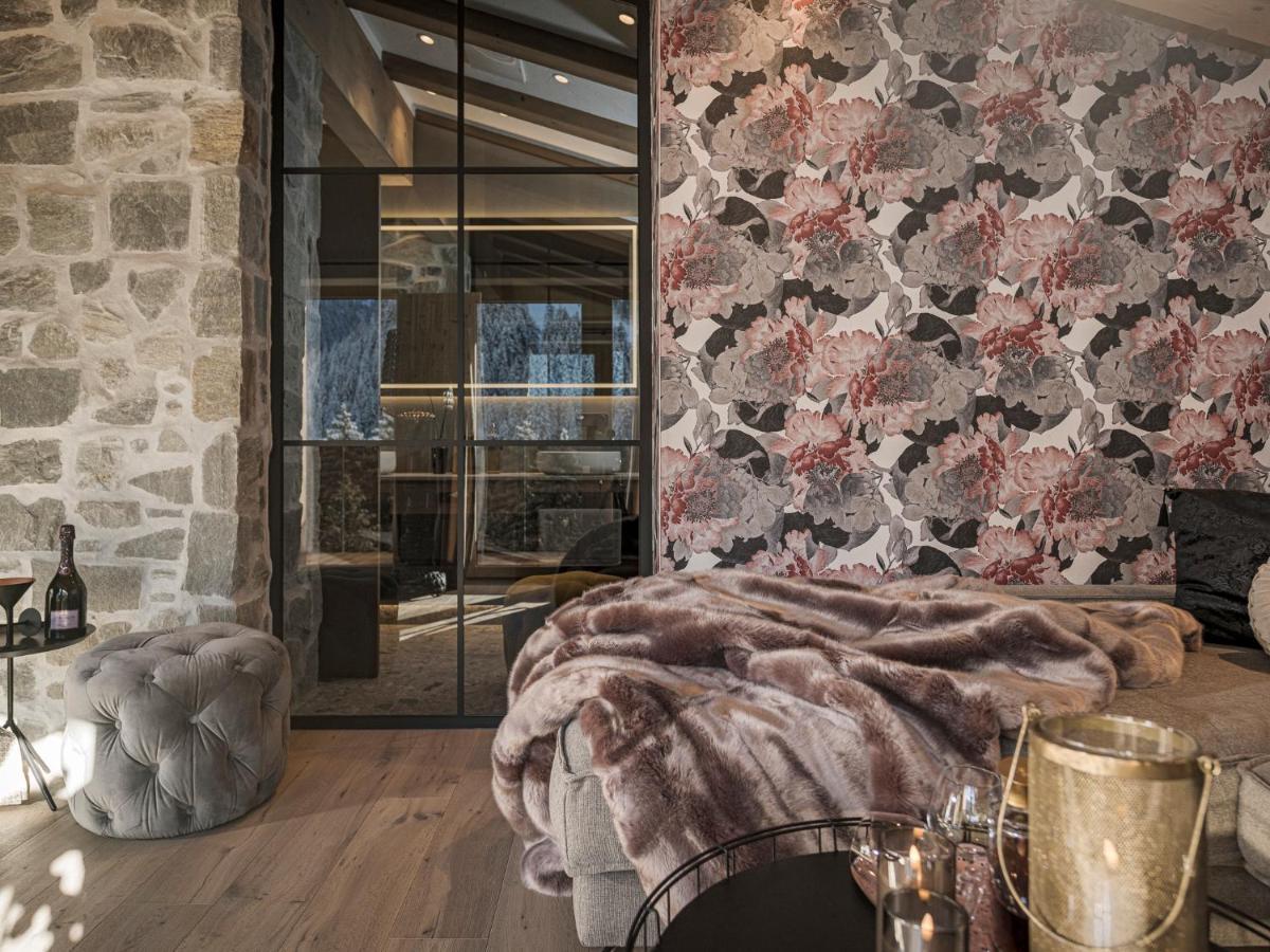 Hotel Bergkristall Zillertal - Adults Only 14 Years Plus 힙파흐 외부 사진