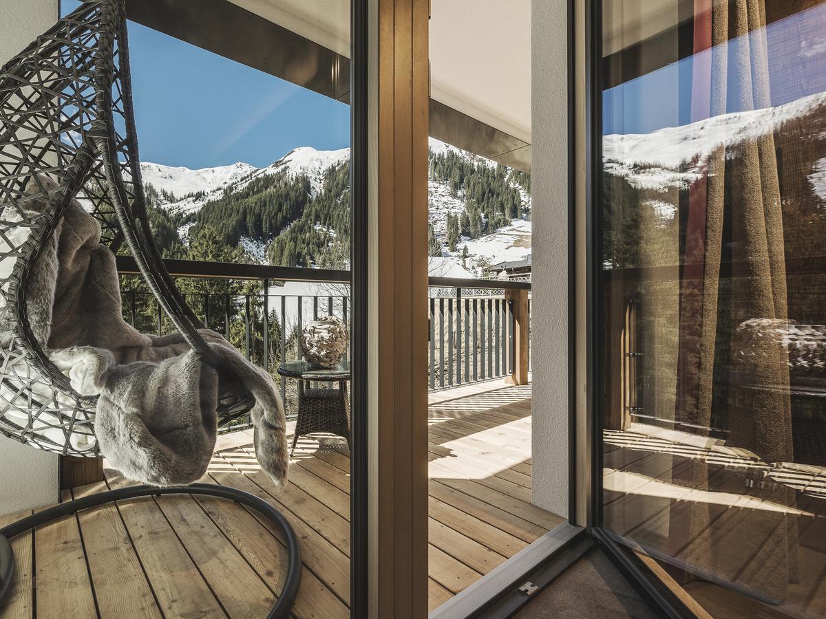 Hotel Bergkristall Zillertal - Adults Only 14 Years Plus 힙파흐 외부 사진