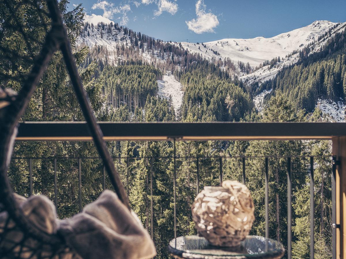 Hotel Bergkristall Zillertal - Adults Only 14 Years Plus 힙파흐 외부 사진